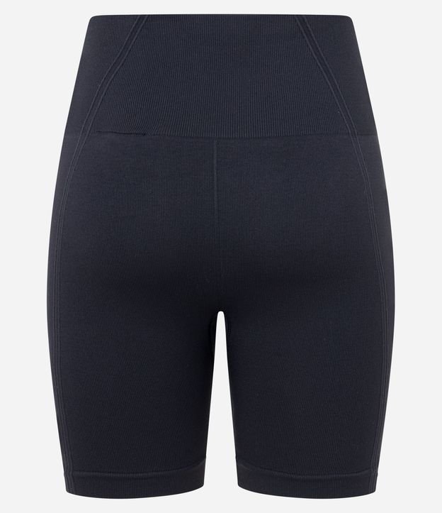 Bermuda en Poalimida Seamless con Textura Jacquard 7