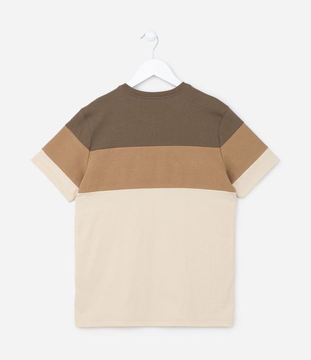 Remera Infantil con Estampa California y Recortes Texturizados - Talle 5 a 14 años 3