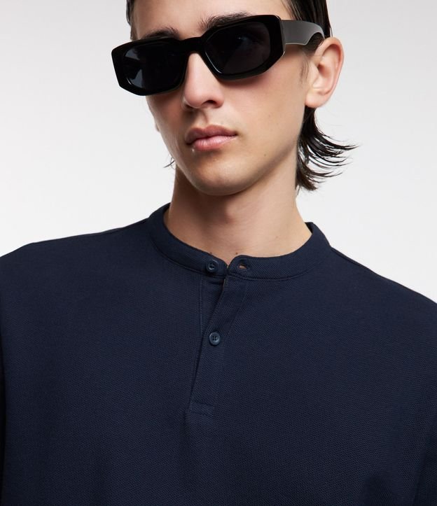 Camisa Polo Slim en Piquet Texturizado con Cuello Polo