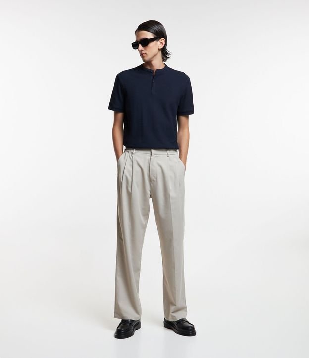 Camisa Polo Slim en Piquet Texturizado con Cuello Polo 3