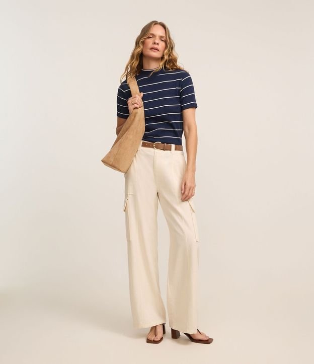 Blusa en Rib con Cuello Mediano y Estampa Rayada 2