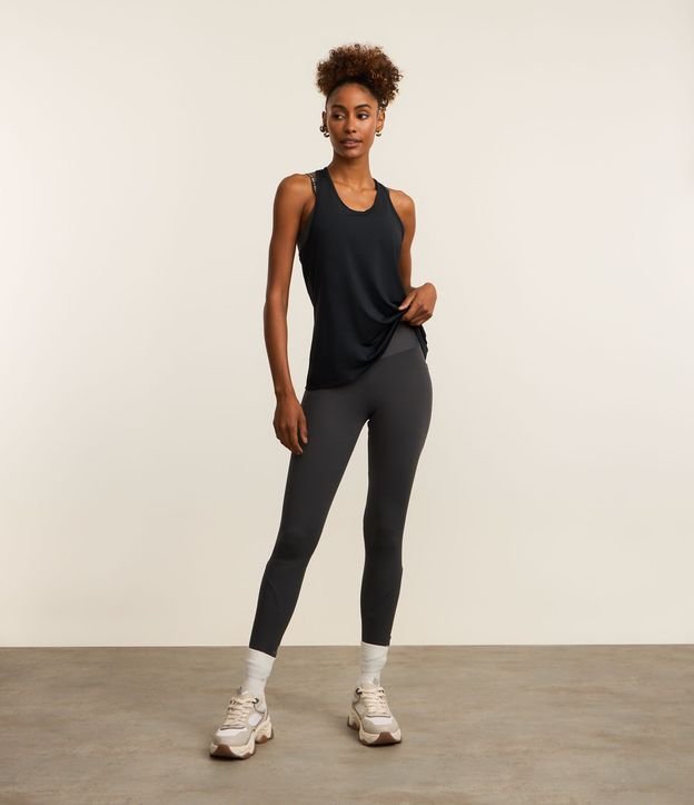 Musculosa Nadador Deportiva en Microfibra con Furos 2