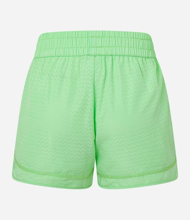 Bermuda Runner Deportiva en Microfibra Ligera con Textura de Agueros 8