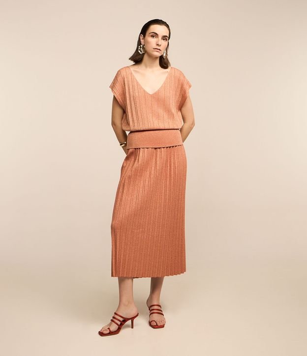Blusa en Viscosa Plisada con Hilo Metalizado 3