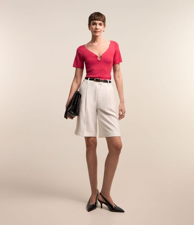 Blusa en Viscosa con Aro Abierto en el Escote V 2