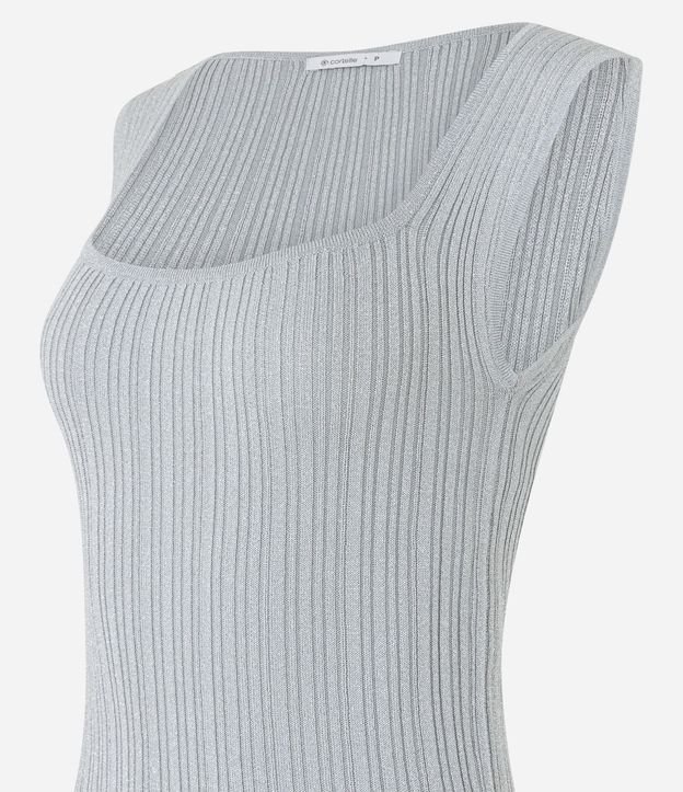Blusa sin Manga en Viscosa con Efecto Metalizado y Escote Cuadrado 6