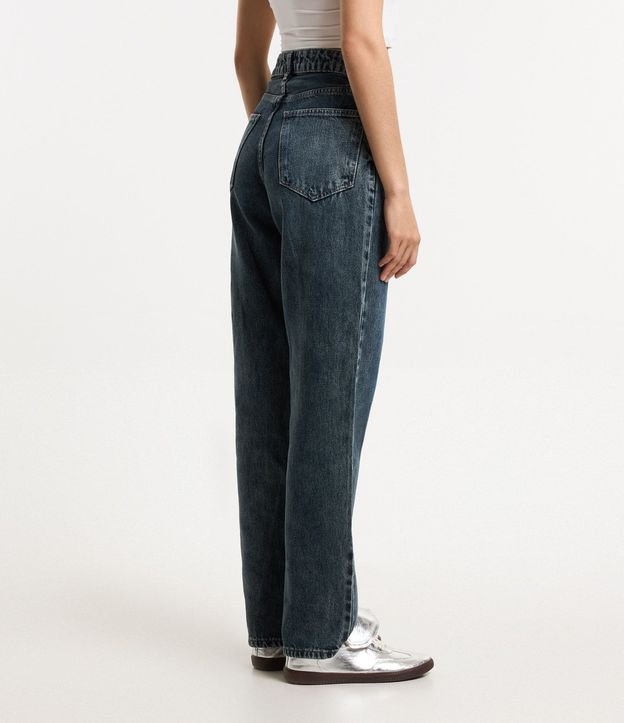 Pantalón Recto en Jeans con Bolsillos 3