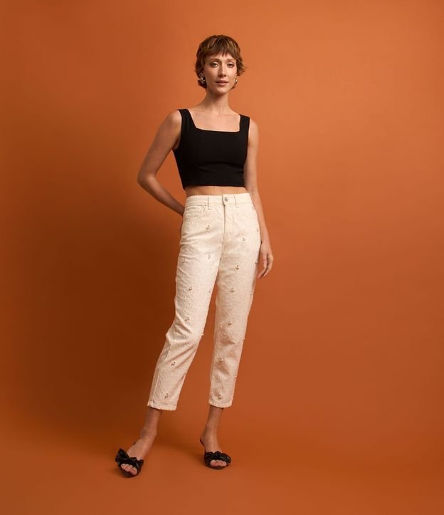 Blusa Cropped en Crepé con Breteles Anchos 2