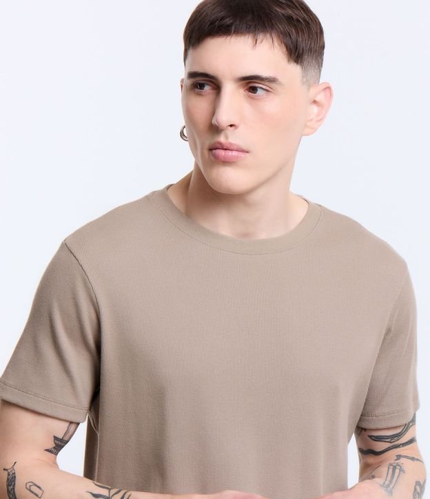 Remera Muscle en Media Malla con Manga Corta 5