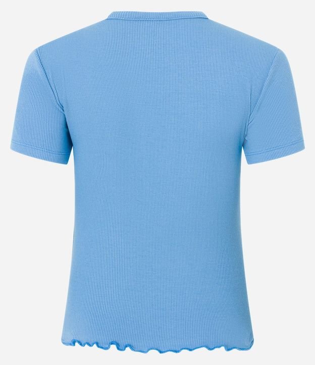 Blusa en Viscosa Texturizada con Bajo Ondulado 7