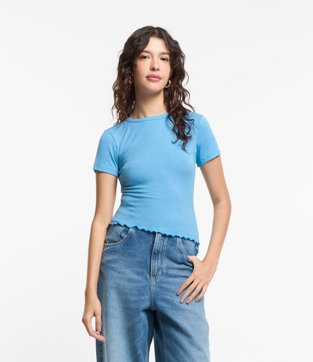 Blusa en Viscosa Texturizada con Bajo Ondulado