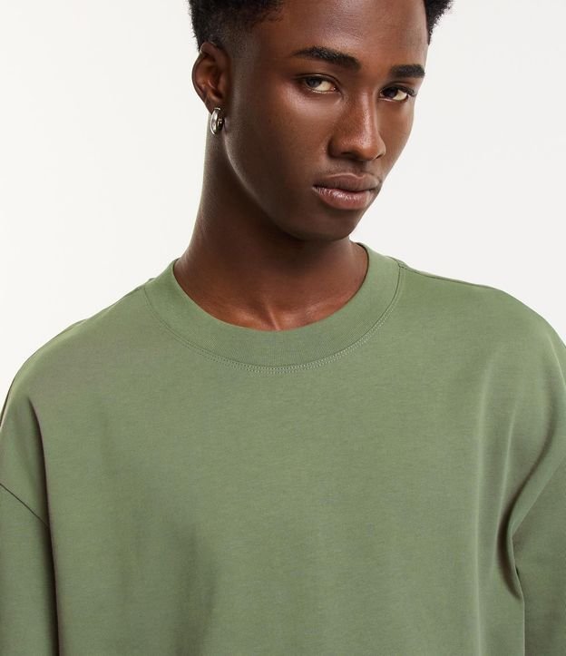 Remera Relaxed en Algodón con Efecto Grueso 4