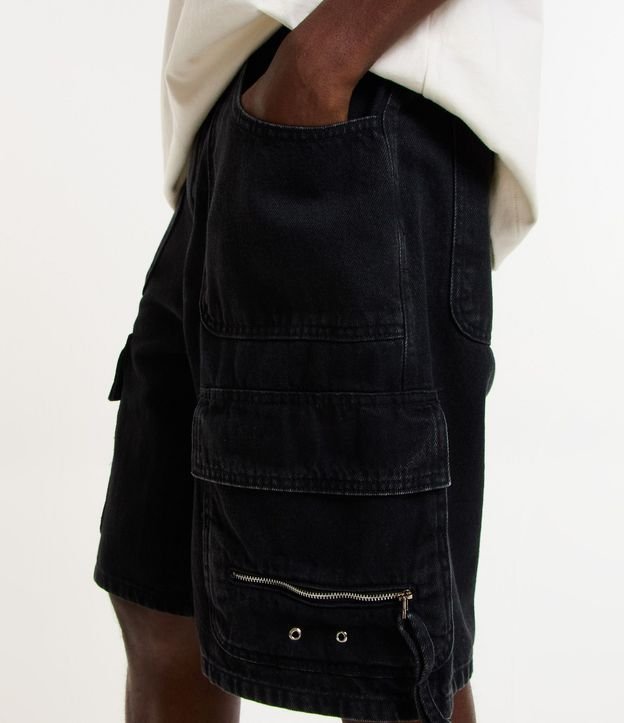 Bermuda Baggy en Jeans con Bolsillo Carpinteiro 6