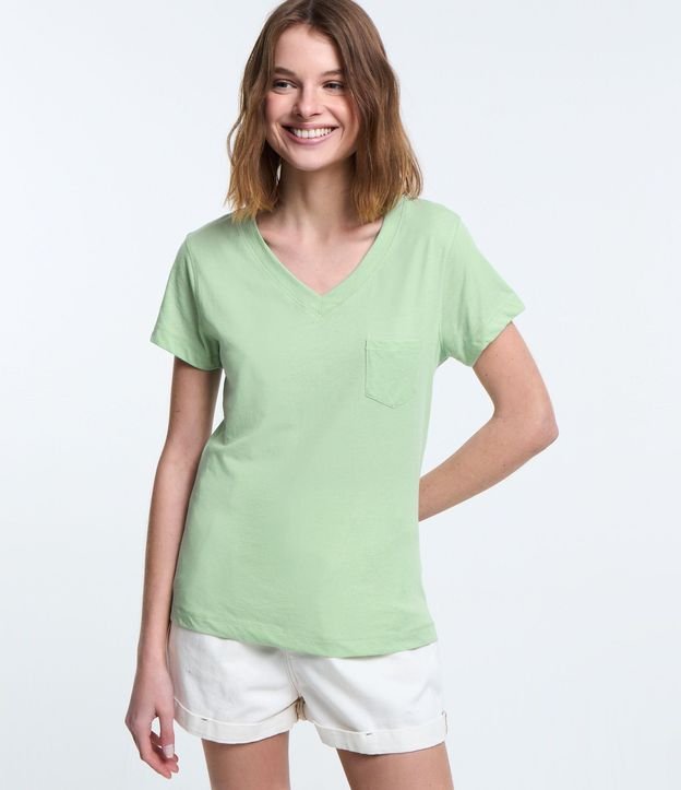 Blusa Básica en Algodón con Pequeño Bolsillo Delantero 5