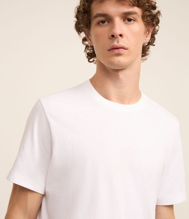 Remera Regular Básica en Algodón 4