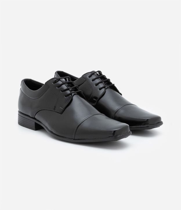 Zapato Tradicional en PU con Cierre en Cordón 2
