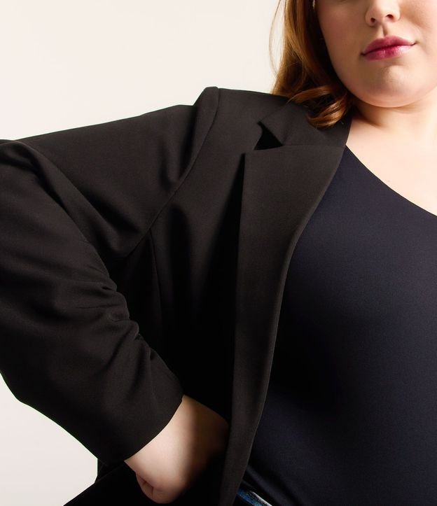 Blazer Alargado en Crepé con Manga Fruncida Curve & Plus Size 5