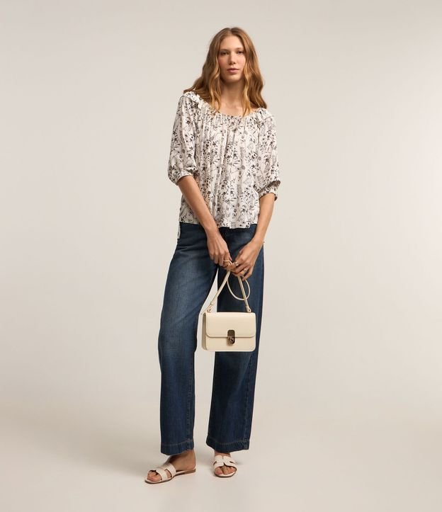 Blusa Hombro a Hombro en Viscolino con Estampa Floral 2