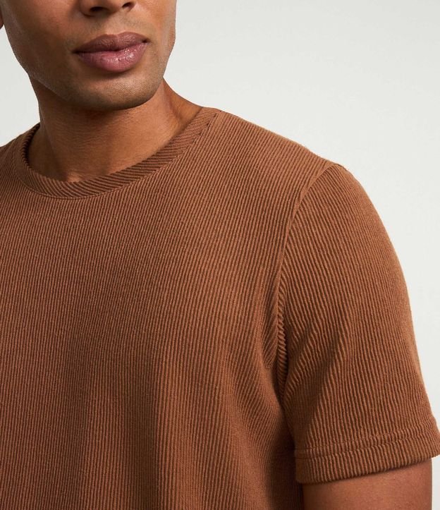 Remera Texturizada en Media Malla 4