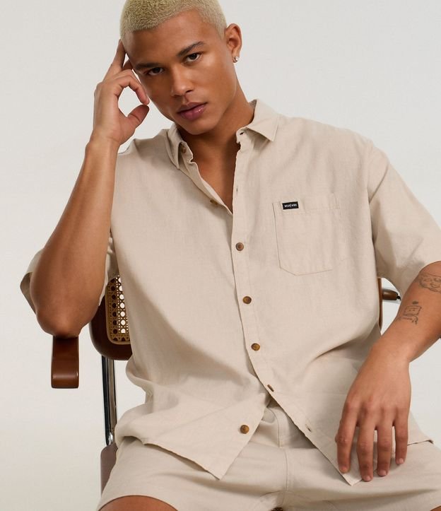Camisa Relaxed en Cáñamo con Bolsillo