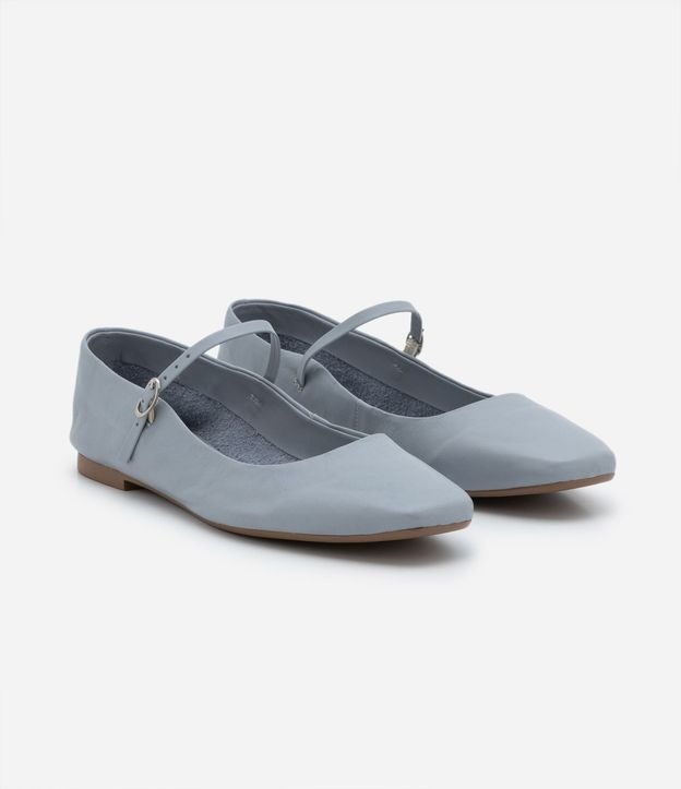 Zapatilla de Cuero con Puntera Cuadrada y Detalle en Hebilla 2