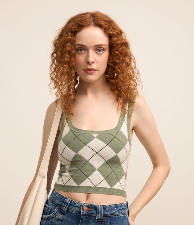 Blusa Sin Manga en Jacquard con Estampa de Cuadros Argyle 4