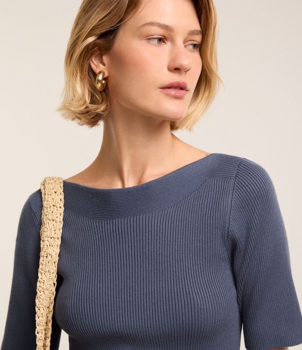 Blusa Básica de Punto con Escote Bote 3