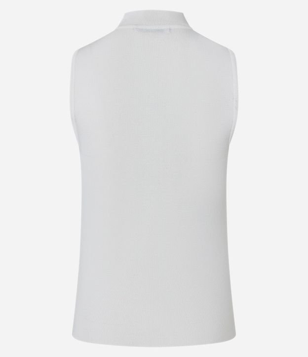 Blusa en Punto Leve con Cuello y Textura Acanalada 12