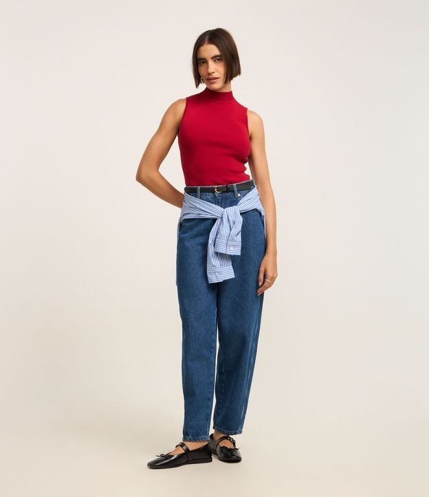 Blusa en Punto Leve con Cuello y Textura Acanalada 2