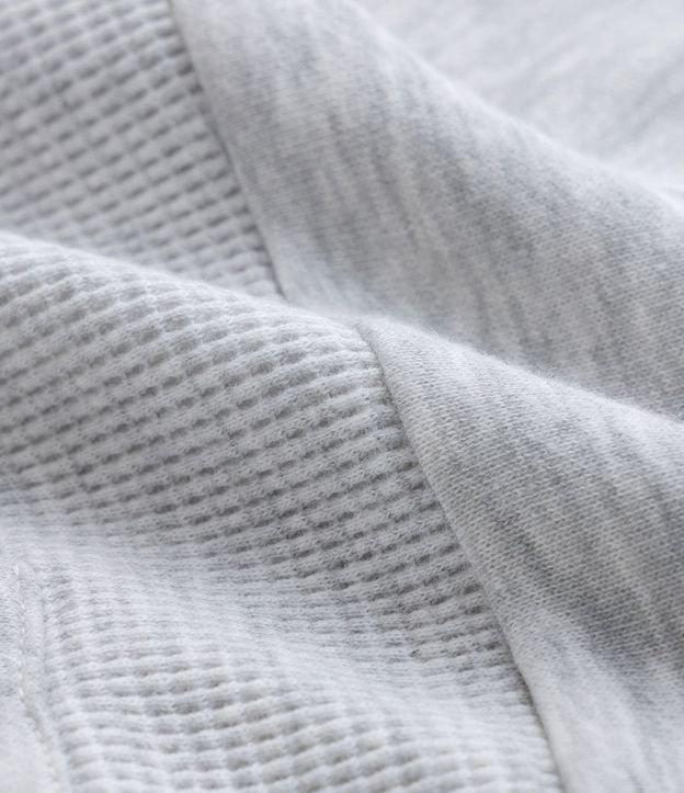 Campera Infantil con Capucha y Bolsillos - Talle 1 a 6 años 7