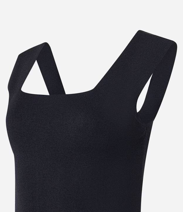 Blusa en Punto con Escote Cuadrado y Bretel Ancho 6