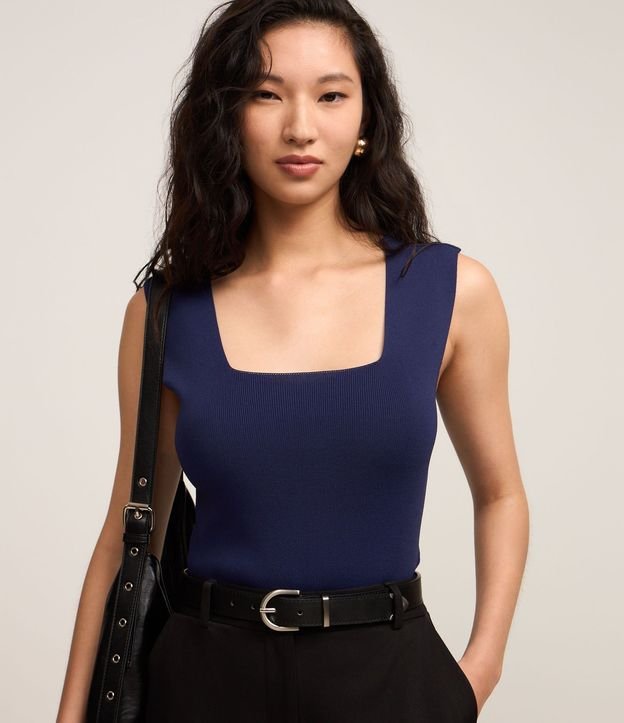Blusa en Punto con Escote Cuadrado y Bretel Ancho