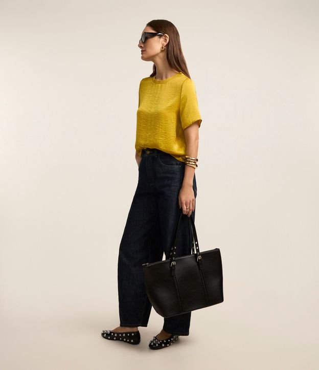 Blusa Satinada con Cuello en Rib 3