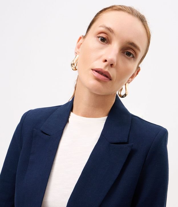 Blazer en Viscolino con Lapelas y Botón Único 3