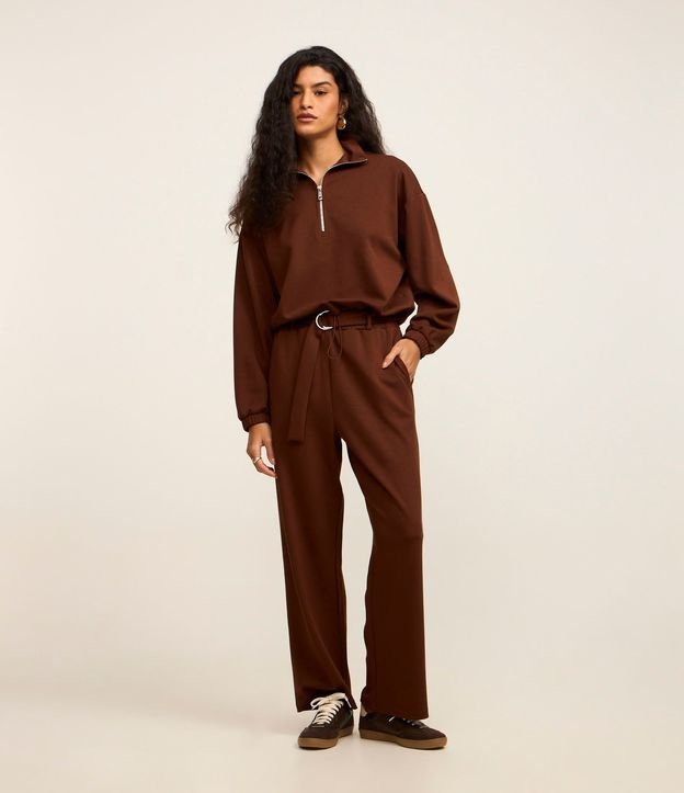 Pantalón en Viscosa con Cinturón