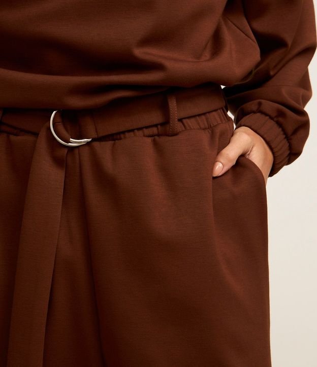 Pantalón en Viscosa con Cinturón 4