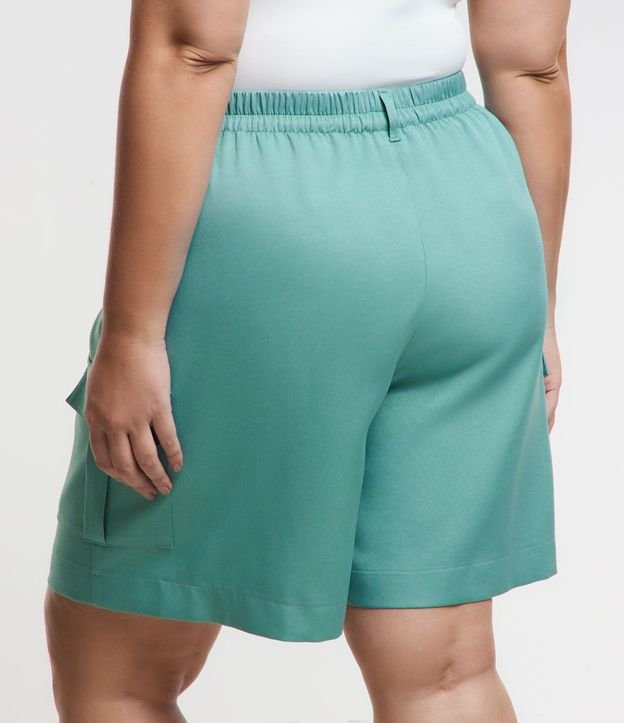 Bermuda Sastrería con Bolsillo Cargo Curve & Plus Size 3