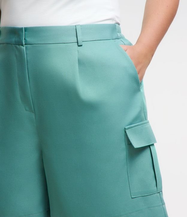 Bermuda Sastrería con Bolsillo Cargo Curve & Plus Size 4
