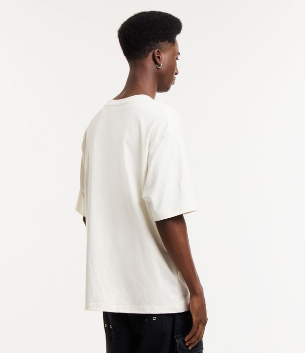 Remera Boxy en Algodón Grieso con Estampa Lettering 3