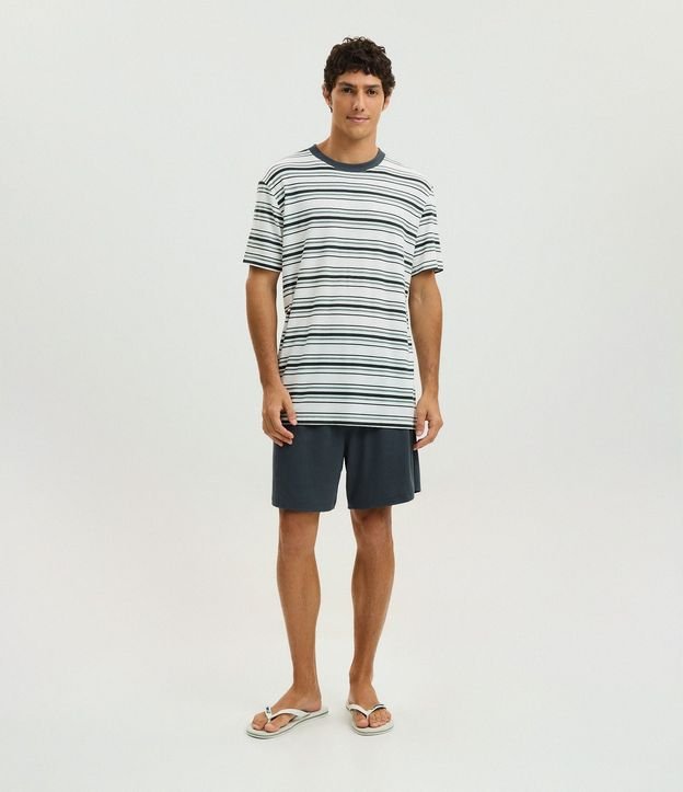 Pijama Corto con Rayas Finas Horizontales 4