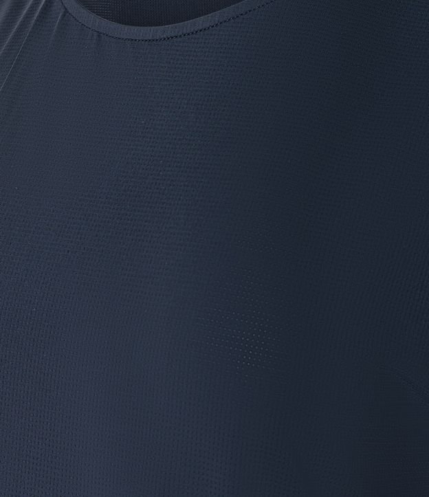 Remera Deportiva Texturizada con Detalle Reflectante 8
