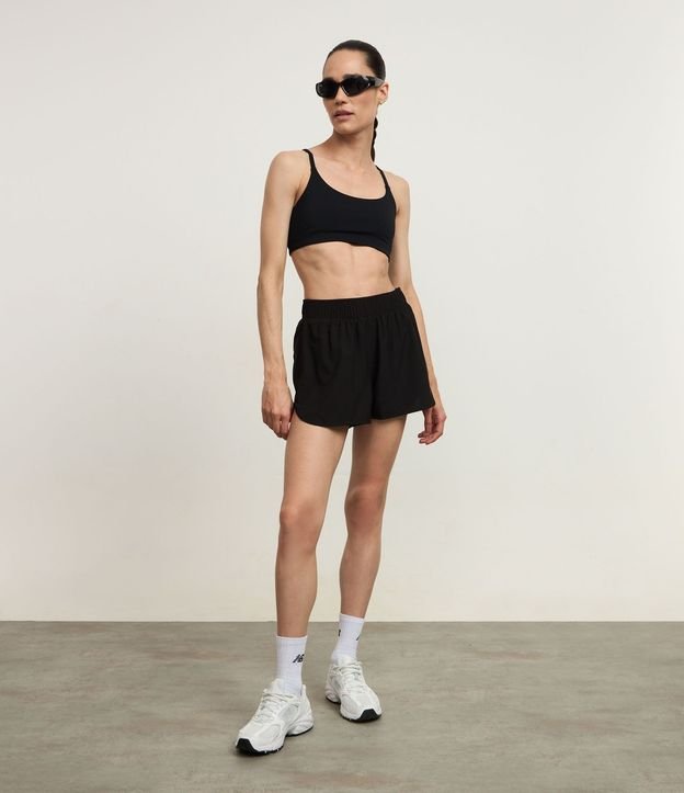 Bermuda Runner Deportiva con Bolsillo Funcional 1