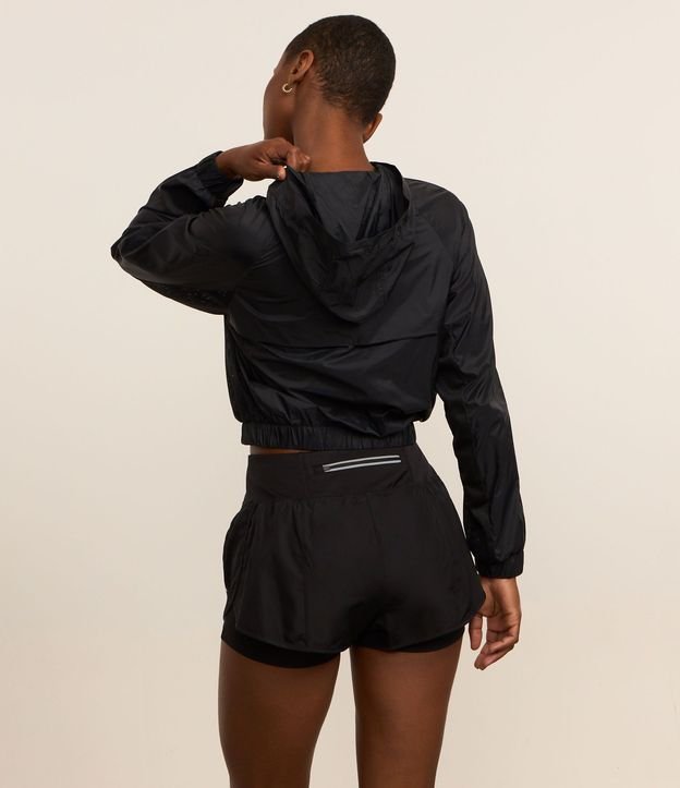 Campera Rompevientos Deportiva con Bolso