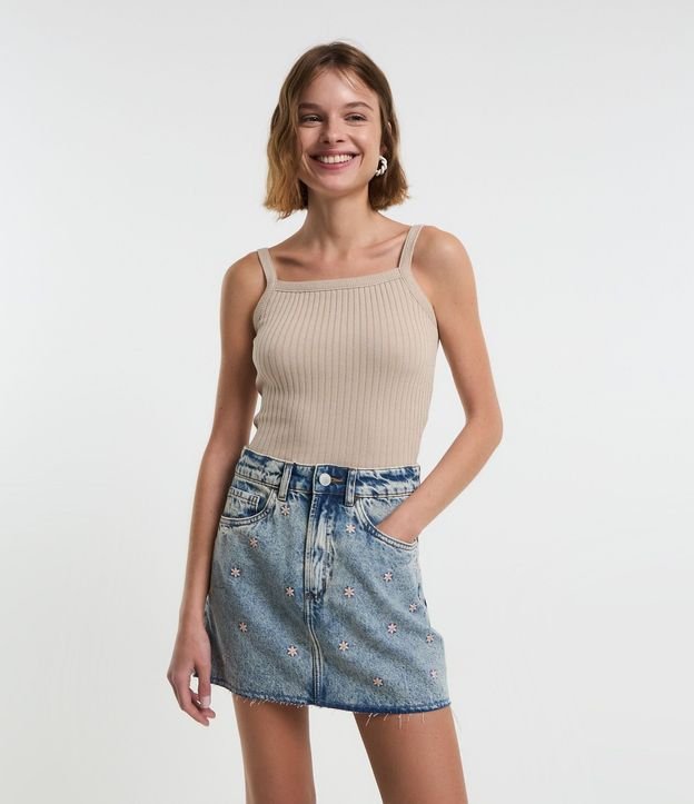Pollera Mom en Jeans con Bordado de Flores