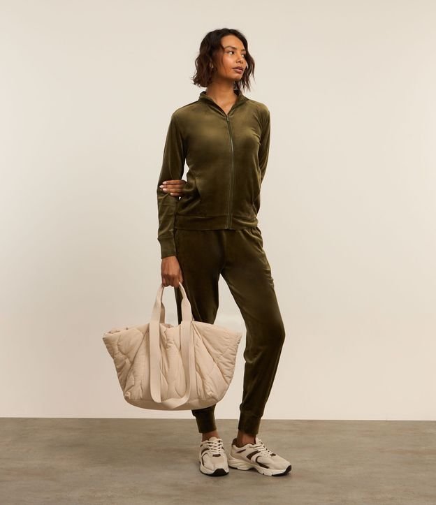 Pantalón Deportivo en Microfibra con Cintura Elástica