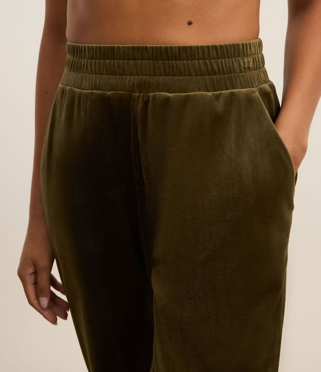 Pantalón Deportivo en Microfibra con Cintura Elástica 5
