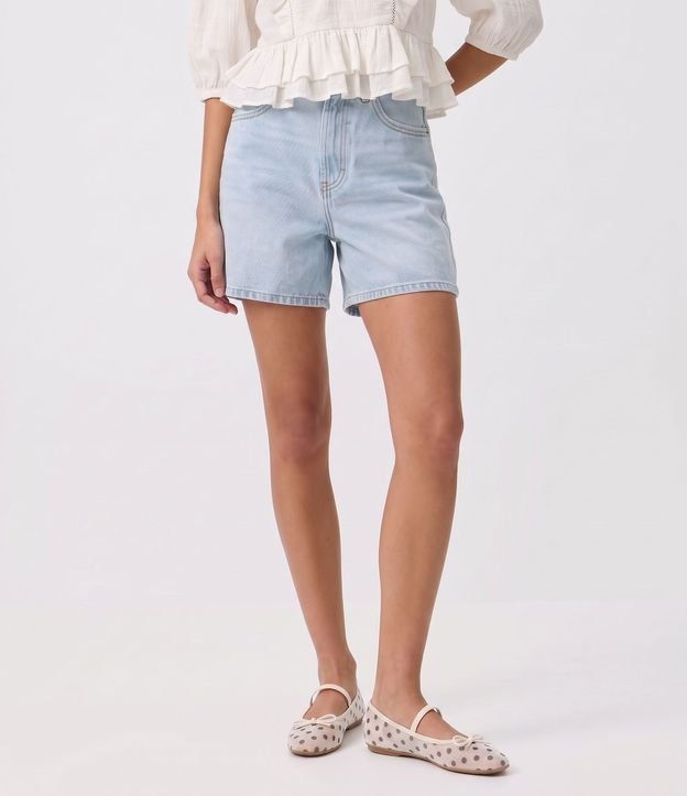 Short Mom Tiro Alto en Jeans con Bolsillos 2