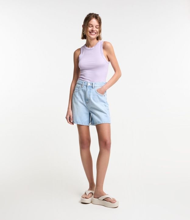 Short Mom Tiro Alto en Jeans con Bolsillos 3