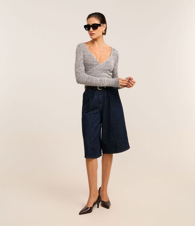 Blusa en Viscosa con Escote V Traspasado 3