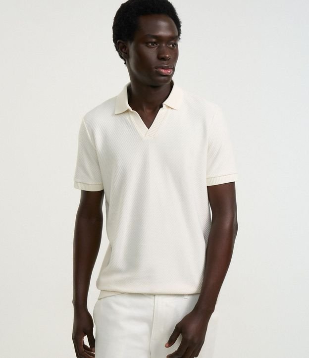 Remera Polo Comfort en Algodón con Textura